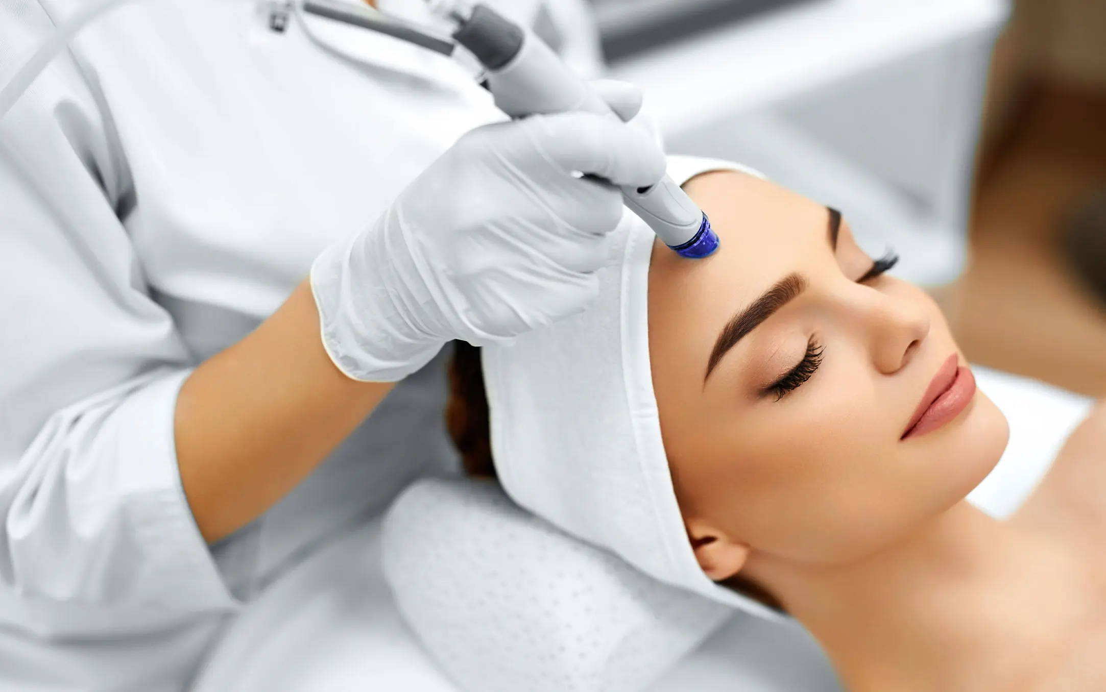 What Is Collagen Lift Therapy and How Can It Help Ageing, Loose Skin Swadlincote?
